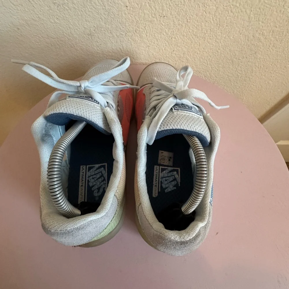 Vans Evdnt Ultimate Waffle Light Gray and Blue Casual Sneakers Womens size 7